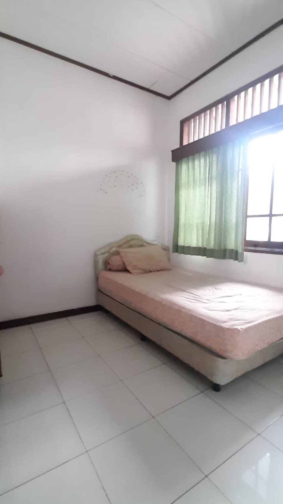 Rumah Bagus Siap Huni Dekat Jl Utama & Kampus Kampus STAN Di Area Bintaro 3 