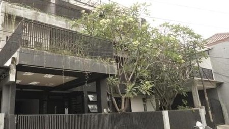 Rumah Bagus 3,5Lantai Diarea Bintaro Jaya Sektor 3, Dekat Kampus STAN 