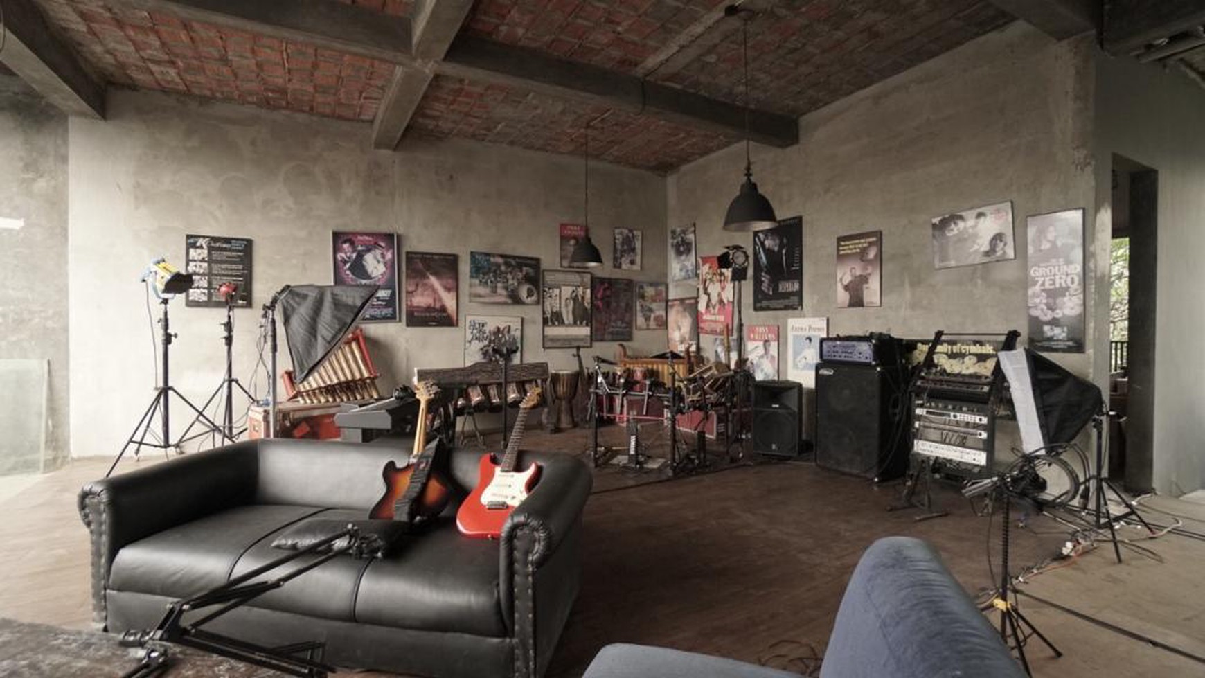 Rumah Bagus 3,5Lantai Diarea Bintaro Jaya Sektor 3, Dekat Kampus STAN 