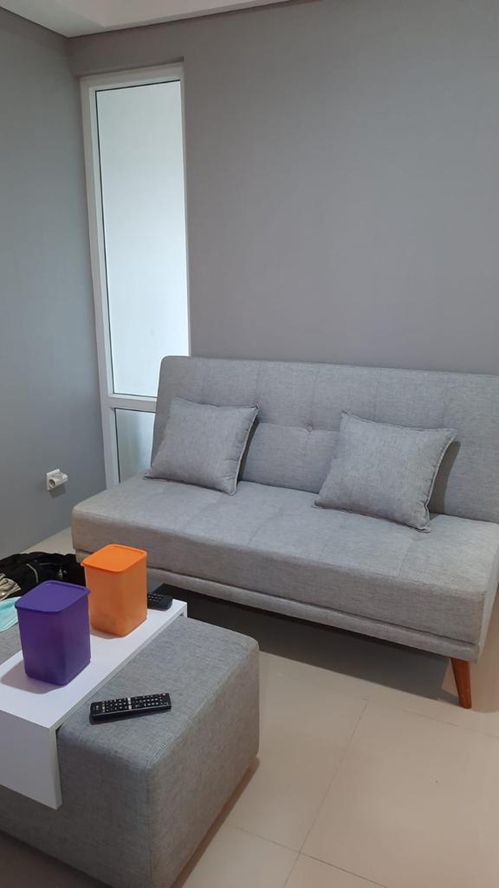 Apartemen (The Brezze)  Siap Masuk Full Furnished Di Area Bintaro Plaza 