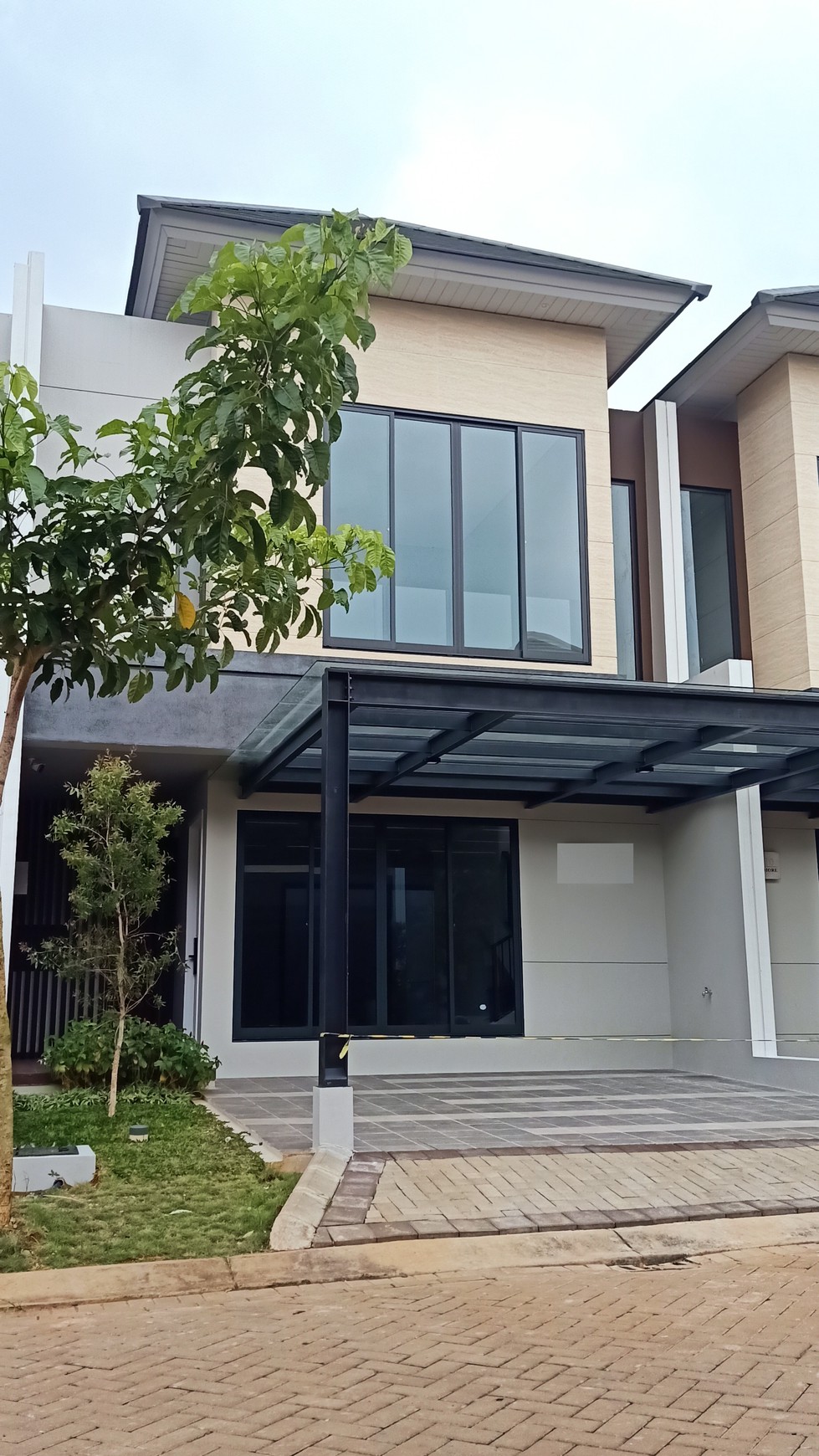 Rumah brand new siap huni di bintaro sektor 9