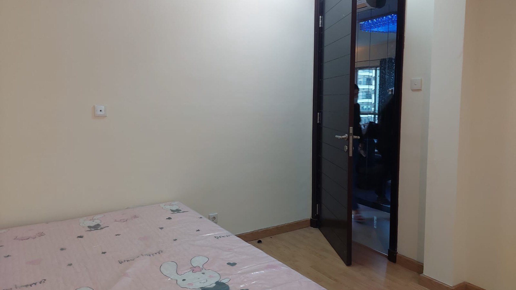 Dijual/sewa Apartemen Waterplace Tower D Pakuwon