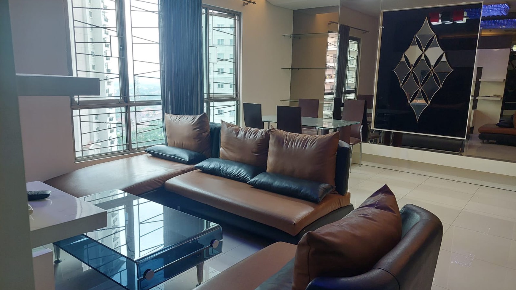 Dijual/sewa Apartemen Waterplace Tower D Pakuwon