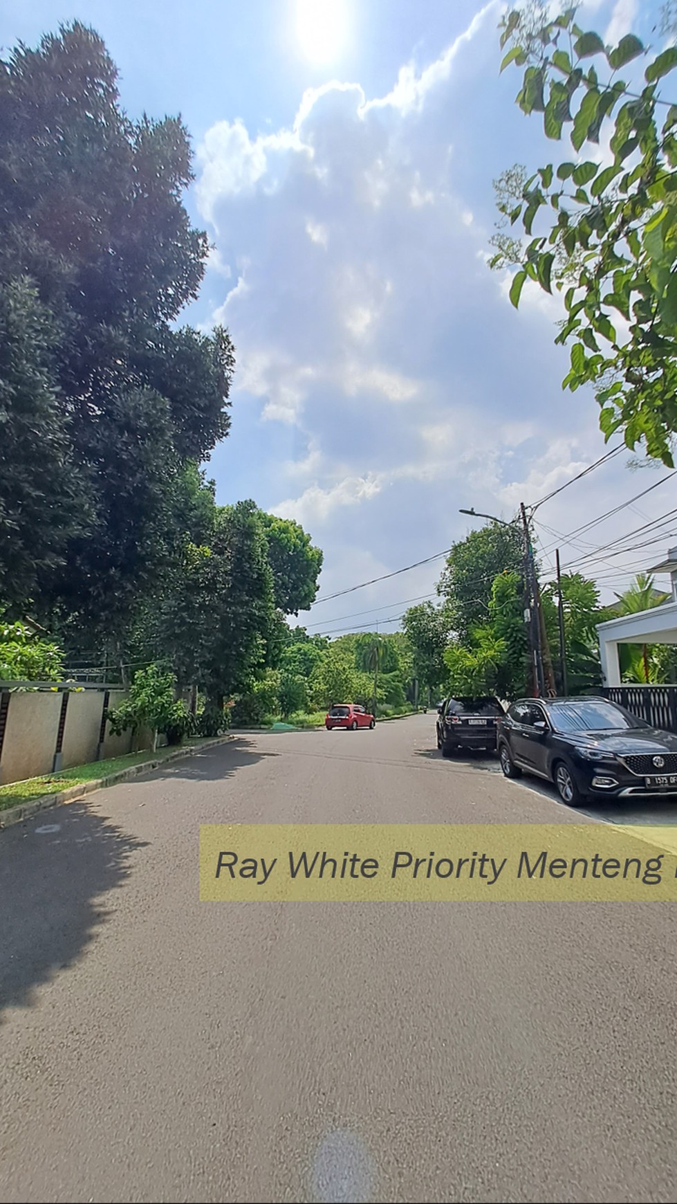 A Newly Renovated Modern House with Rooftop in Lebak Bulus, South Jakarta #HRCH