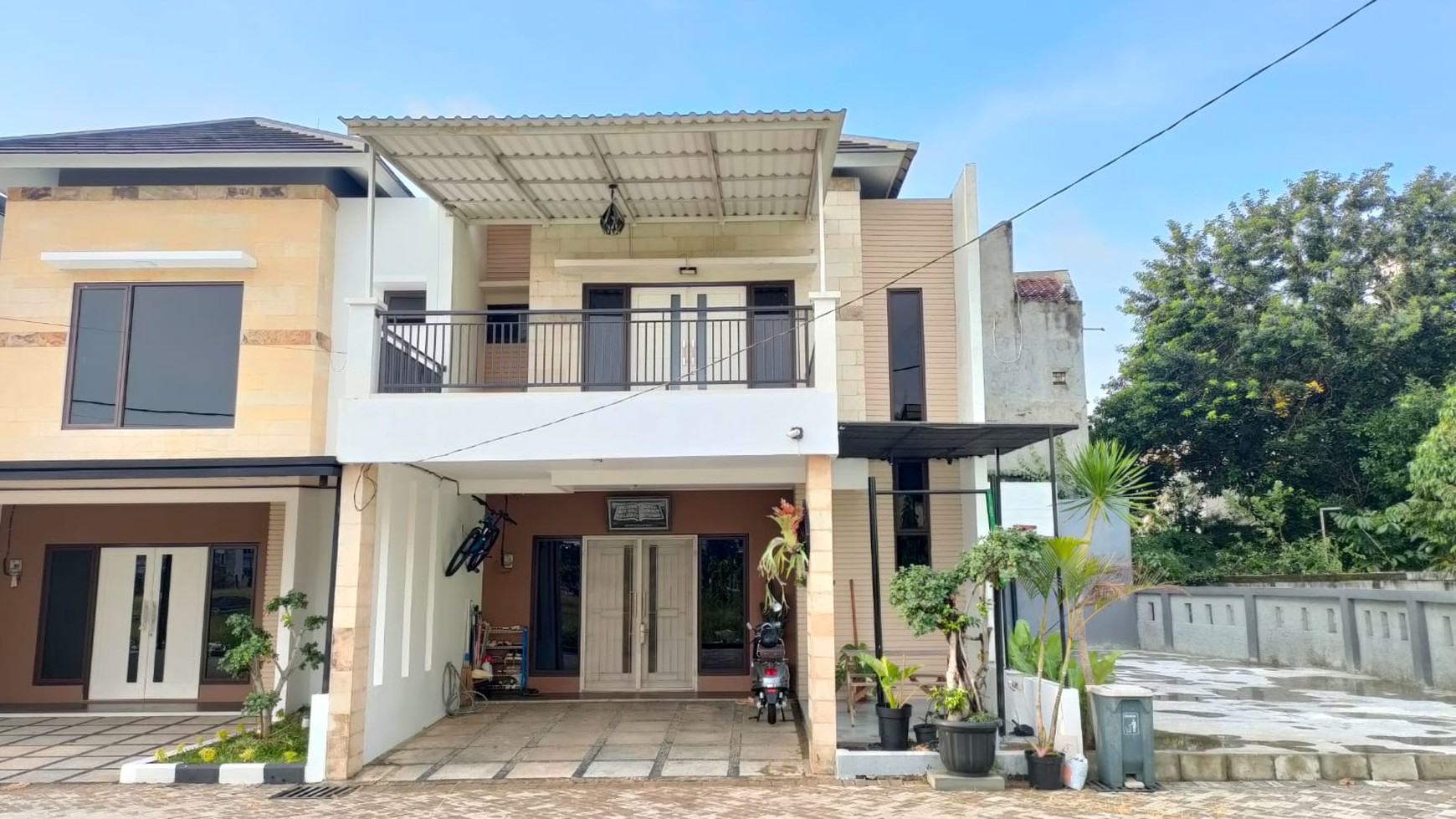 Rumah Fully Furnish Bagus Nurwita Residence, Cipadu 