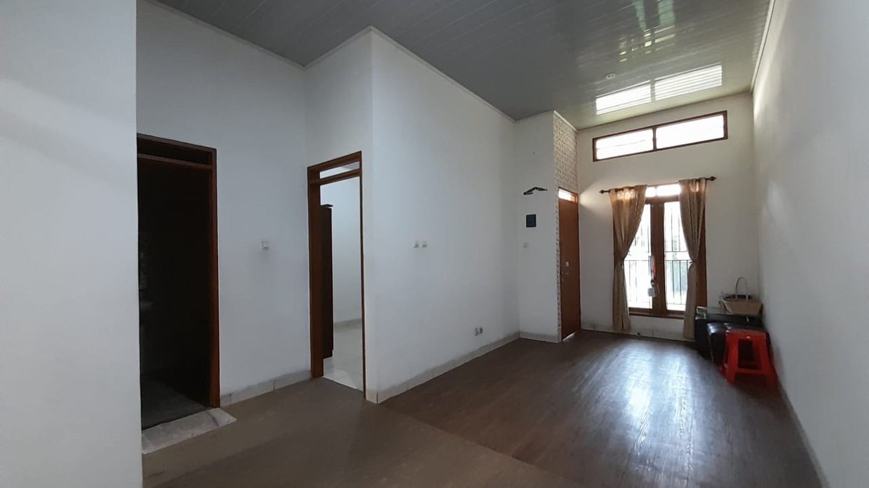 Rumah Minimalis Semi Furnished di Arcamanik jl Permata Inten