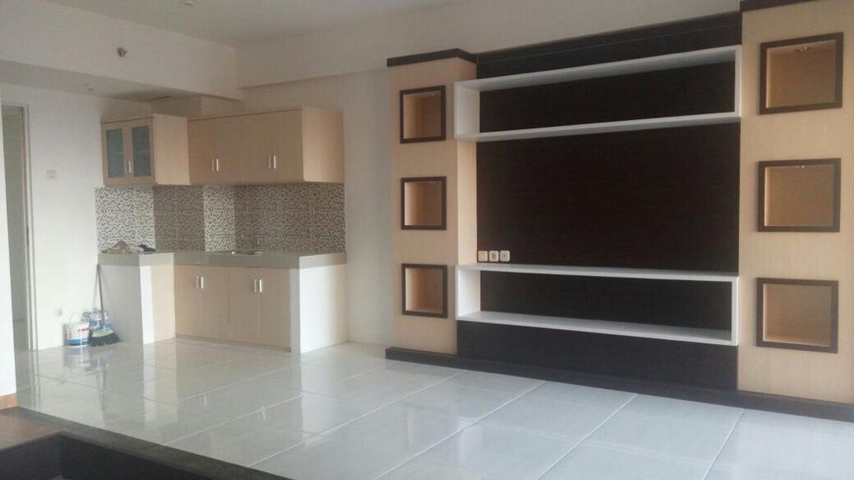 1173. Dijual Apartemen Puncak Bukit Golf Tower A Surabaya Barat