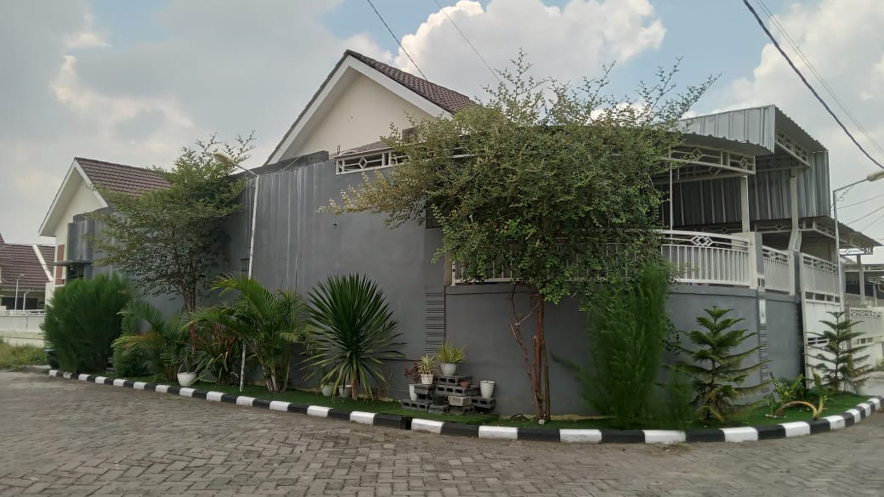 1138. Dijual Rumah di Perumahan D Gardenia City, Cemeng Bakalan Sidoarjo