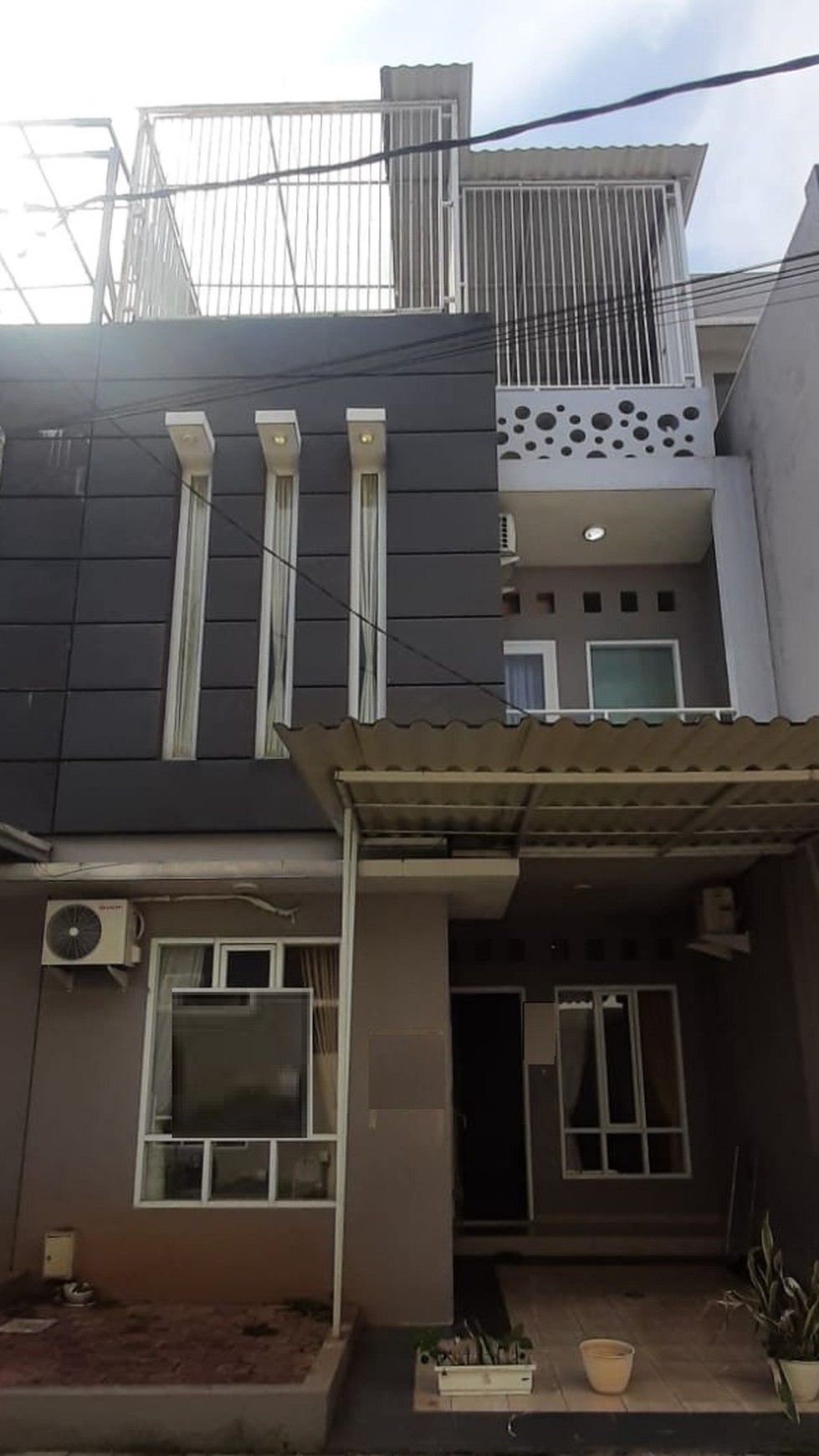 Rumah Bagus 3Lantai Diarea Ceger Lestari Jurang Mangu Furnished 