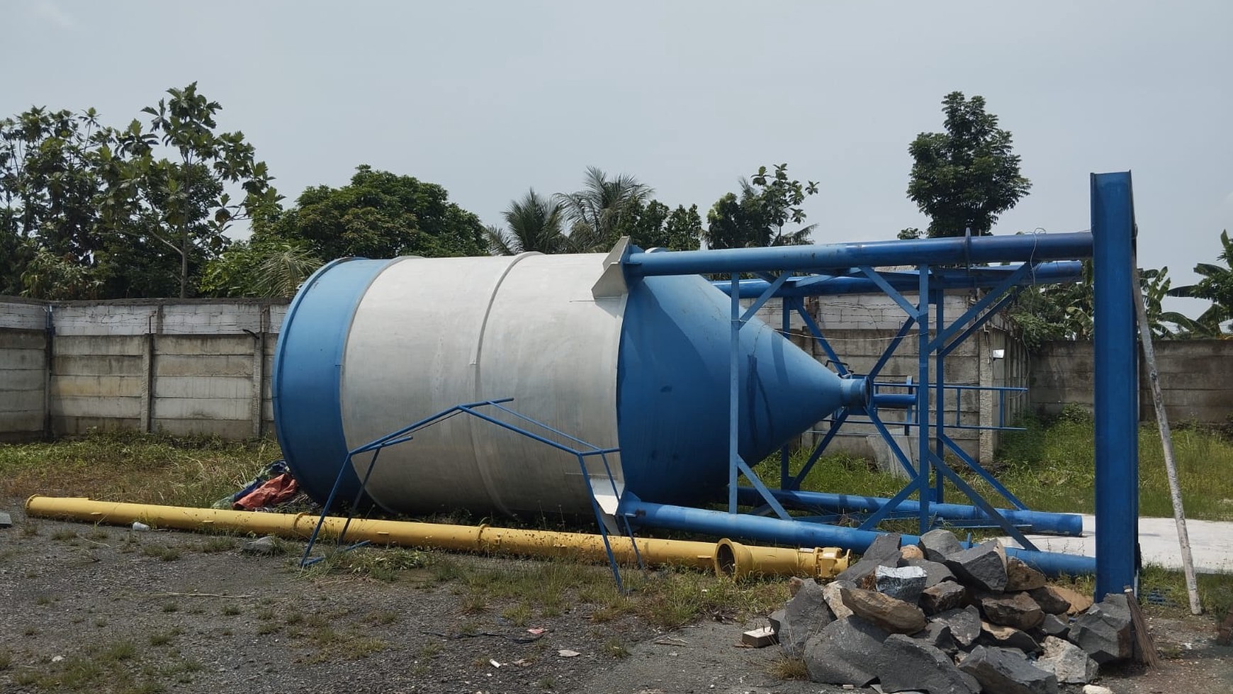 Pabrik Panel Beton Ringan dan Asetnya di Gunung Putri