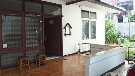 Dijual Rumah Hitung Tanah di Jl Ciputat Raya Kebayoran Lama, Jaksel