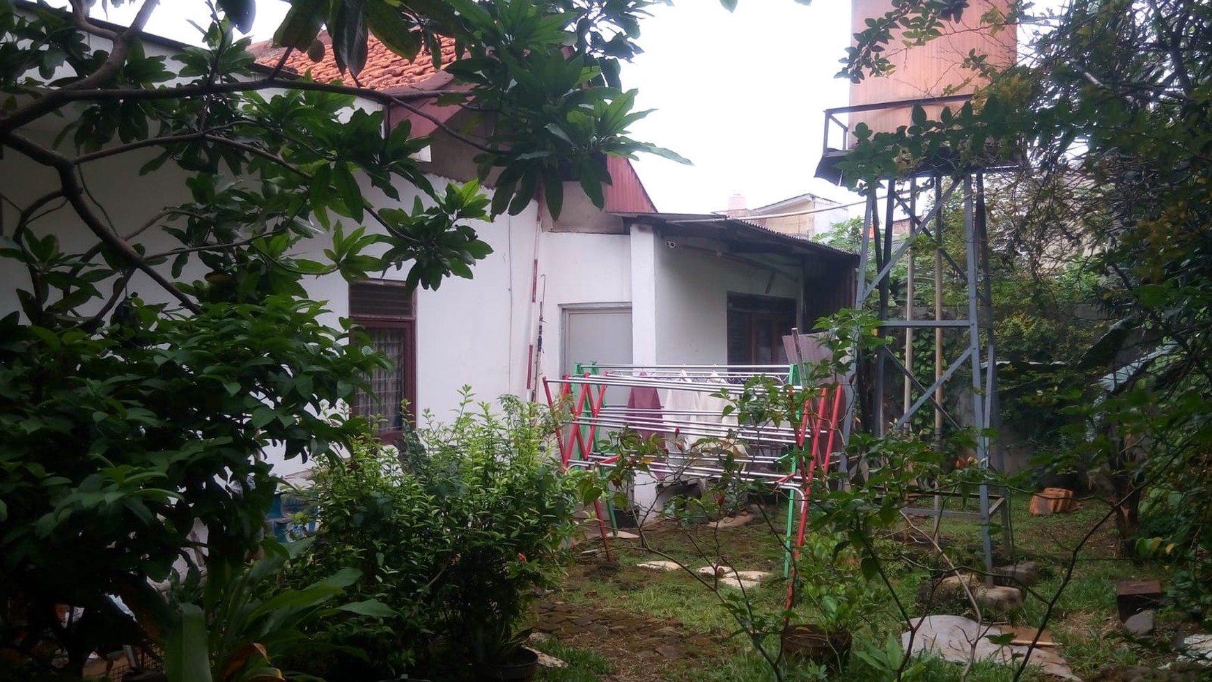 Dijual Rumah Hitung Tanah di Jl Ciputat Raya Kebayoran Lama, Jaksel