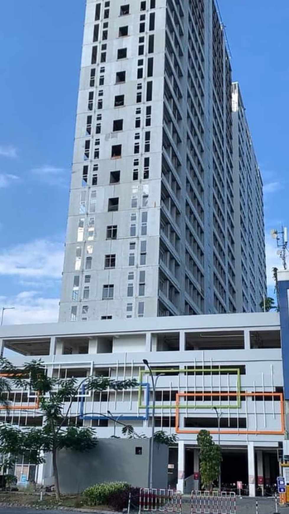 1125. Dijual Apartemen Icon Mall Gresik Tower A 