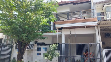 Dijual Rumah 2 lantai di Griya Babatan Mukti, Wiyung. Surabaya