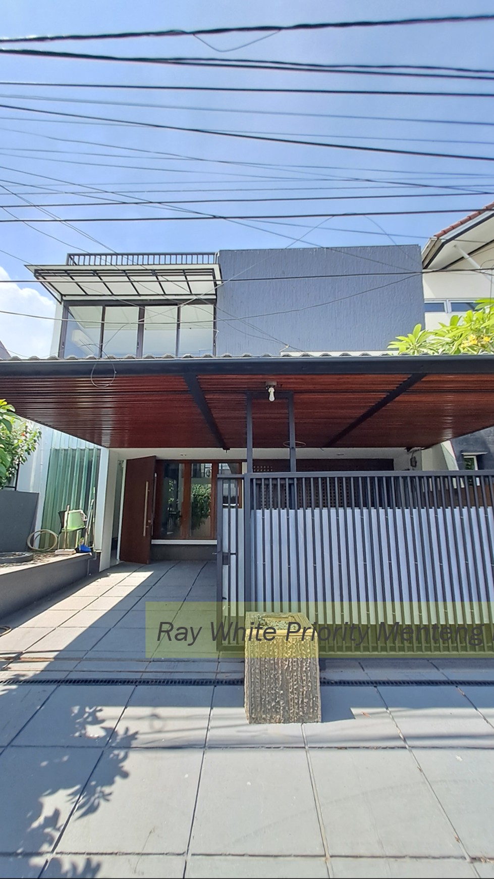 A Newly Renovated Modern House with Rooftop in Lebak Bulus, South Jakarta #HRCH