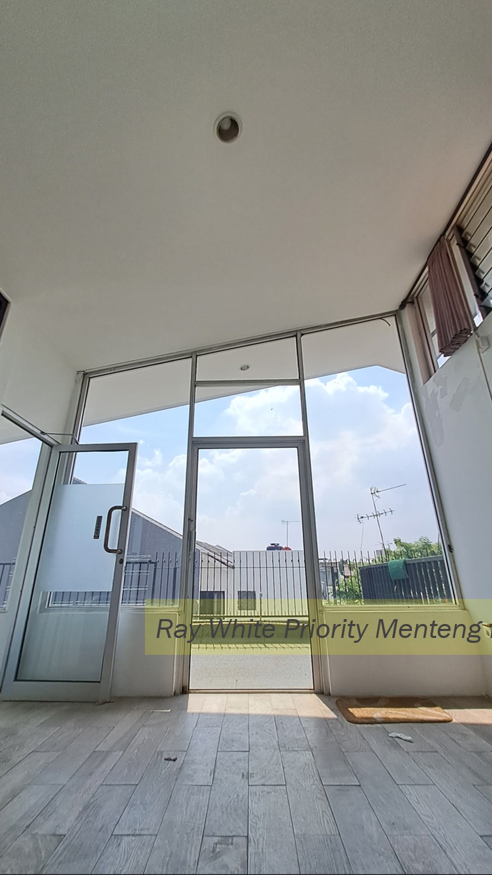 A Newly Renovated Modern House with Rooftop in Lebak Bulus, South Jakarta #HRCH