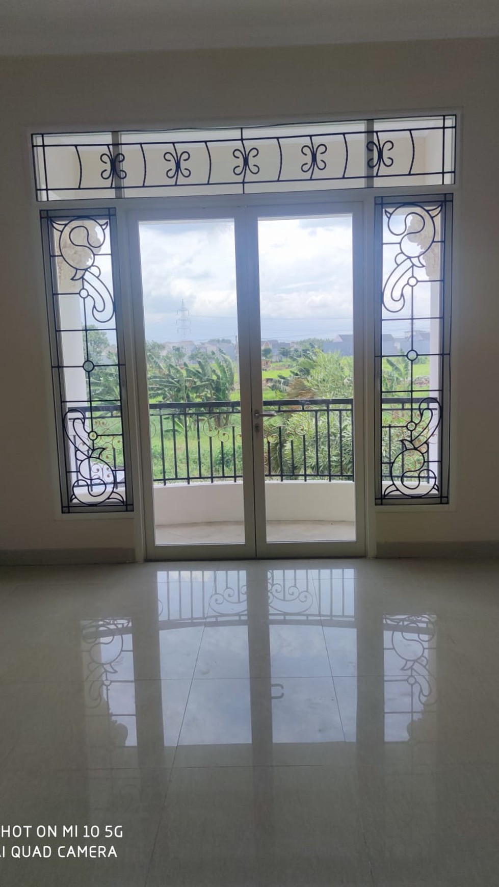 Dijual Rumah Wisata Bukit Mas Alexandria Surabaya