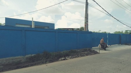 GUDANG SIAP PAKAI DI TIGA RAKSA, TANGERANG