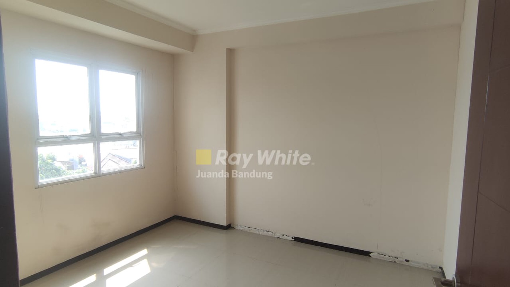 Turun harga, Jual Apartment Unfurnished 2 BR, Gateway Pasteur 