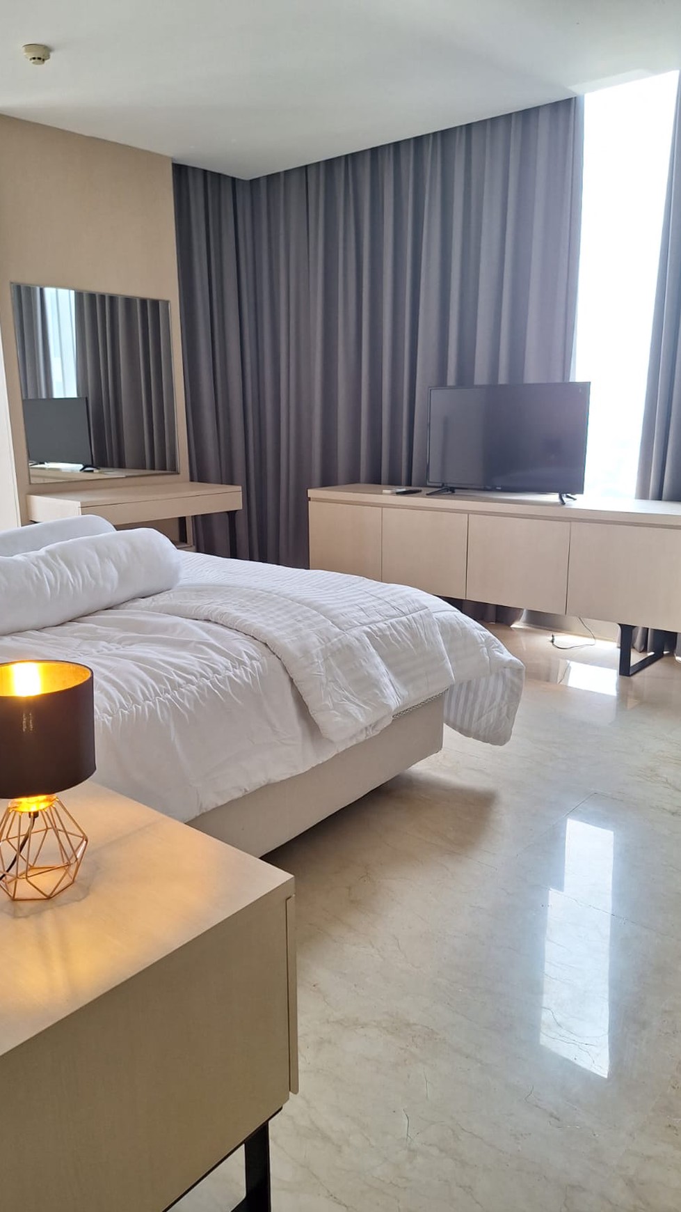 L'avenue PAncoran 3 bedroom, 162m2, fully furnished, ready to occupied