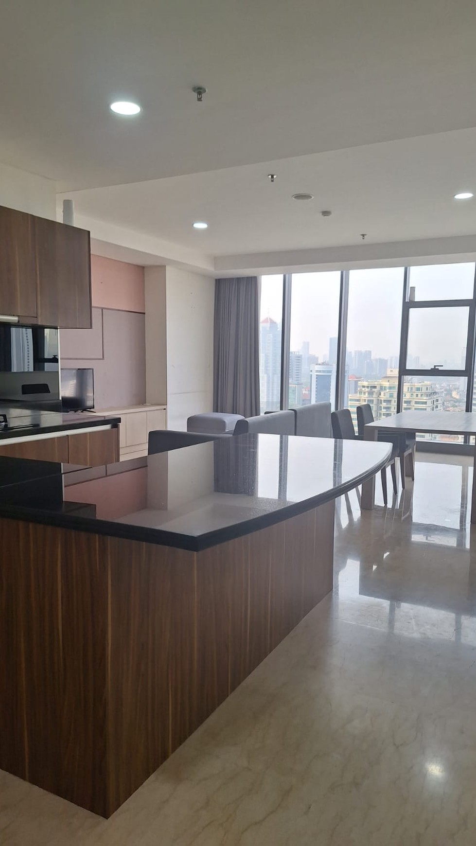 L'avenue PAncoran 3 bedroom, 162m2, fully furnished, ready to occupied