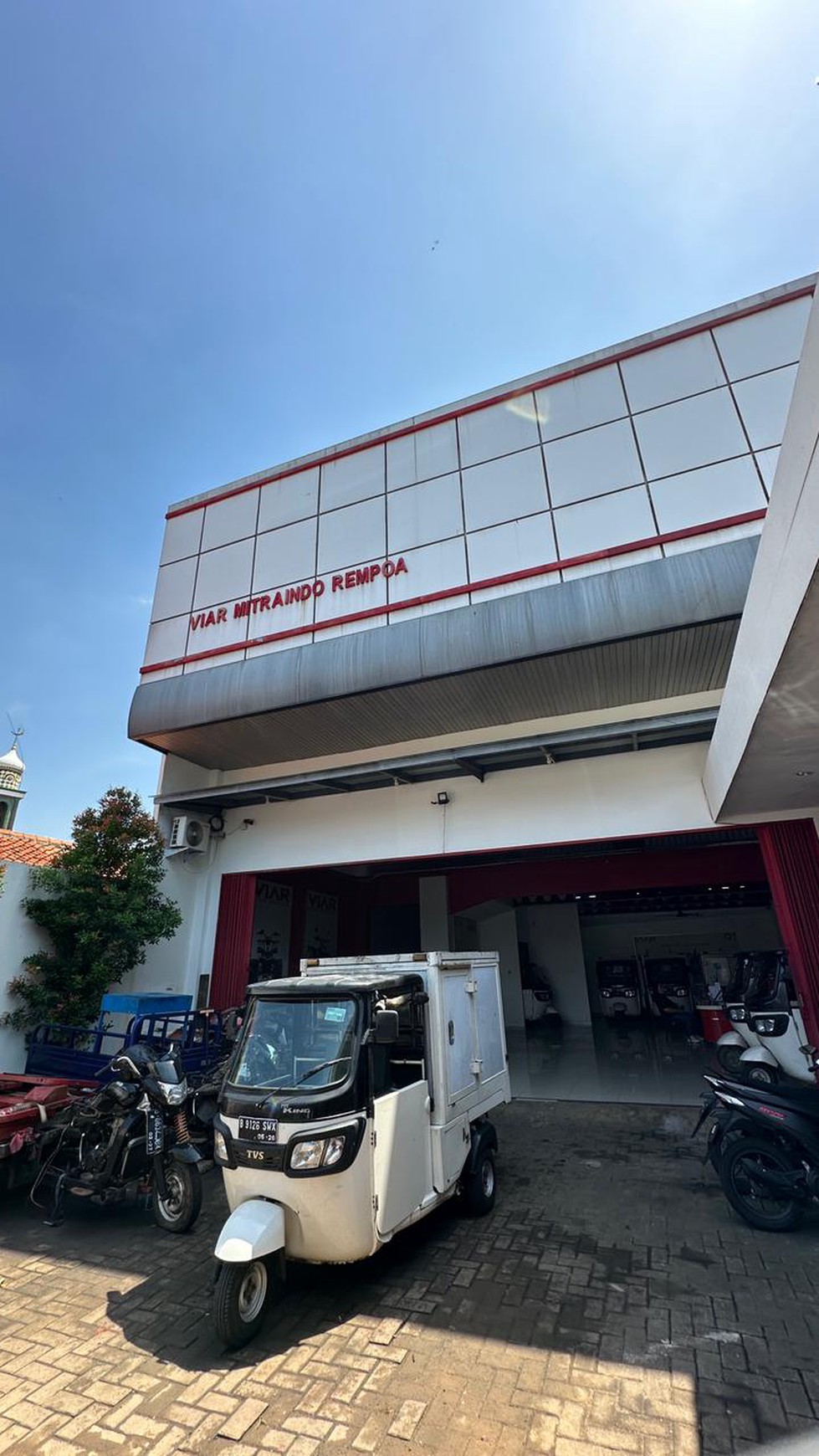  Dijual Stand Alone Building 2 lantai di REMPOA 