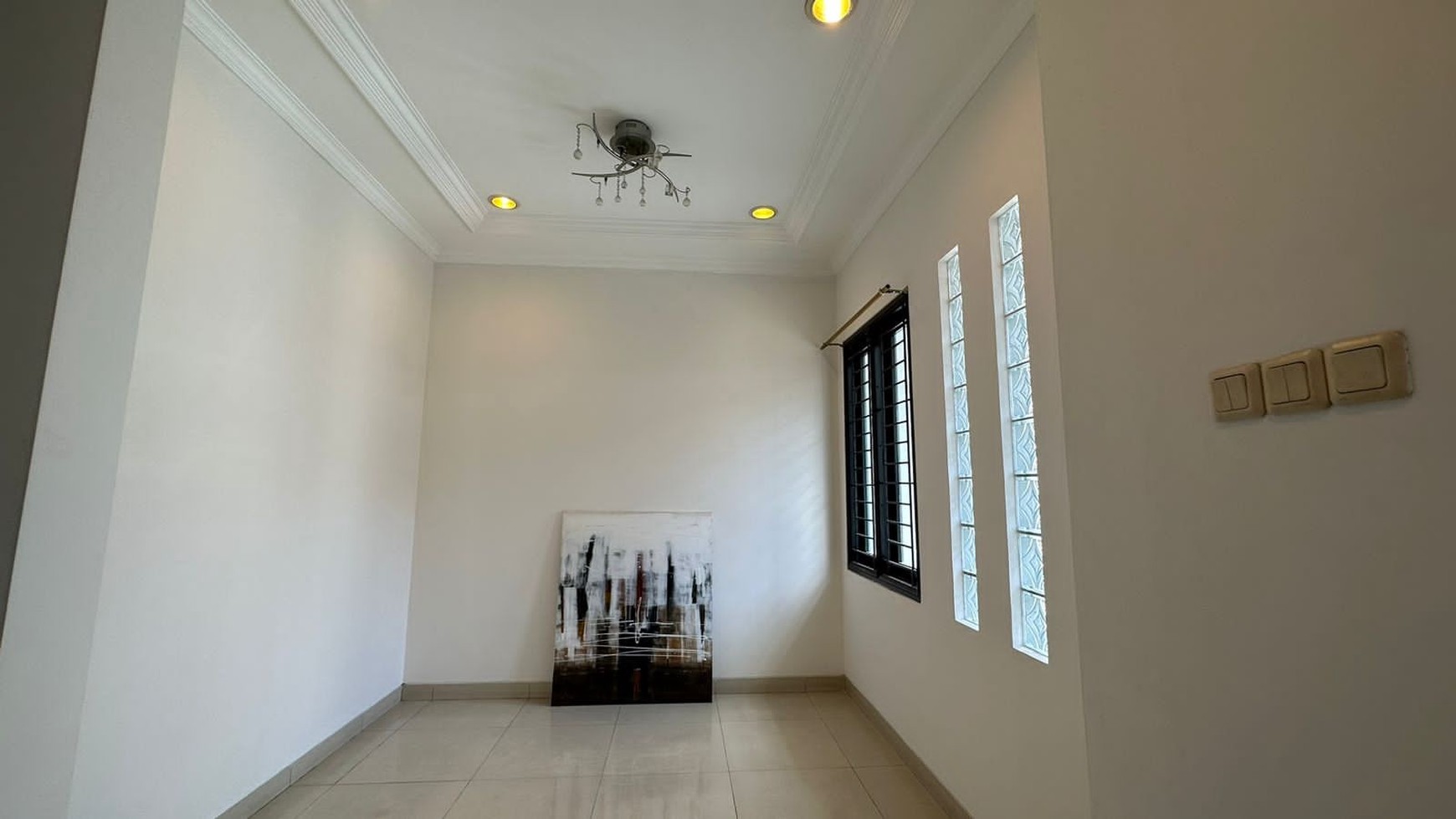 rumah 2 lantai di Gading KIrana Kelapa Gading