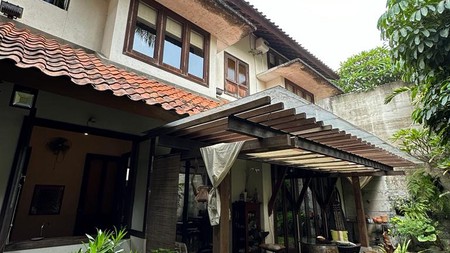 Dijual rumah Classic di Permata Hijau Jakarta Selatan