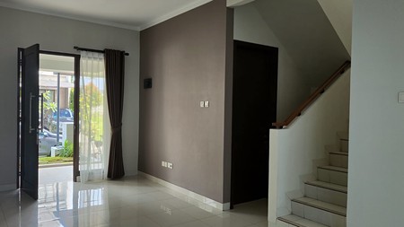 Rumah Bagus Siap Huni di Bintaro Jaya Sektor 9.