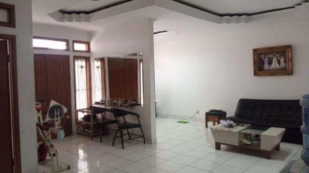 Rumah Minimalis di Komplek Kopo Permai, Bandung