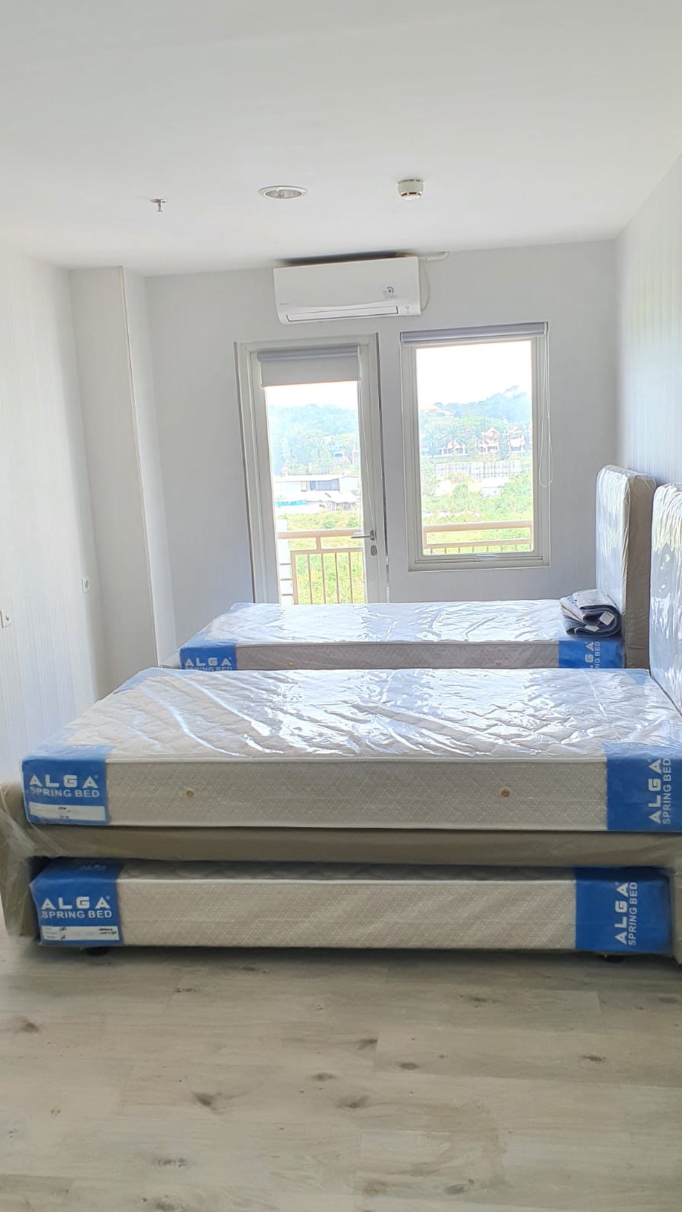 SENTUL TOWER APARTMENT 2 BR