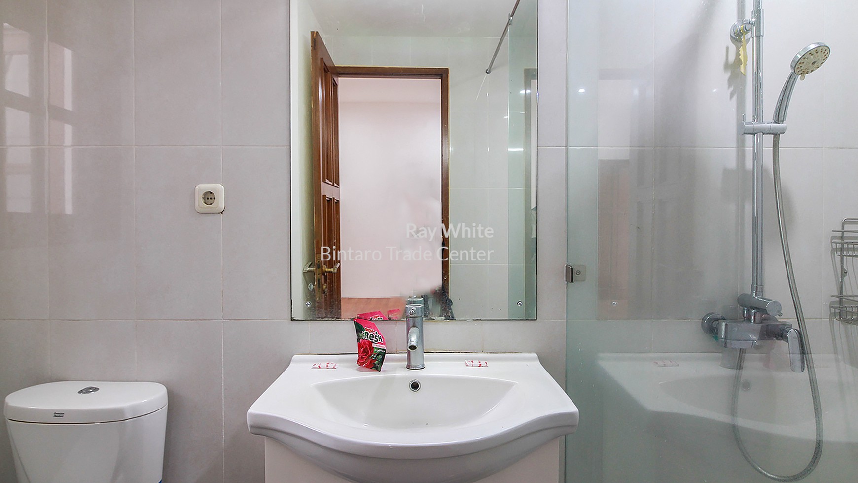 Rumah Siap Huni, Hunian Nyaman & Asri @Menteng Residence, Bintaro