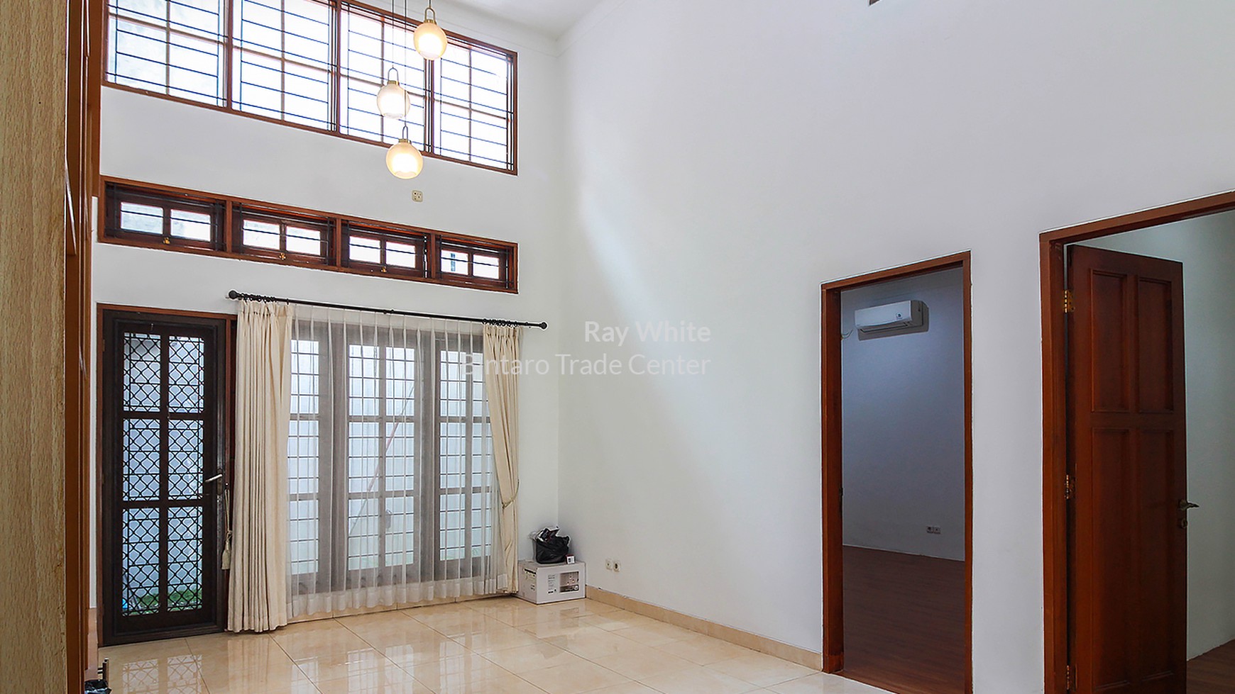 Rumah Siap Huni, Hunian Nyaman & Asri @Menteng Residence, Bintaro