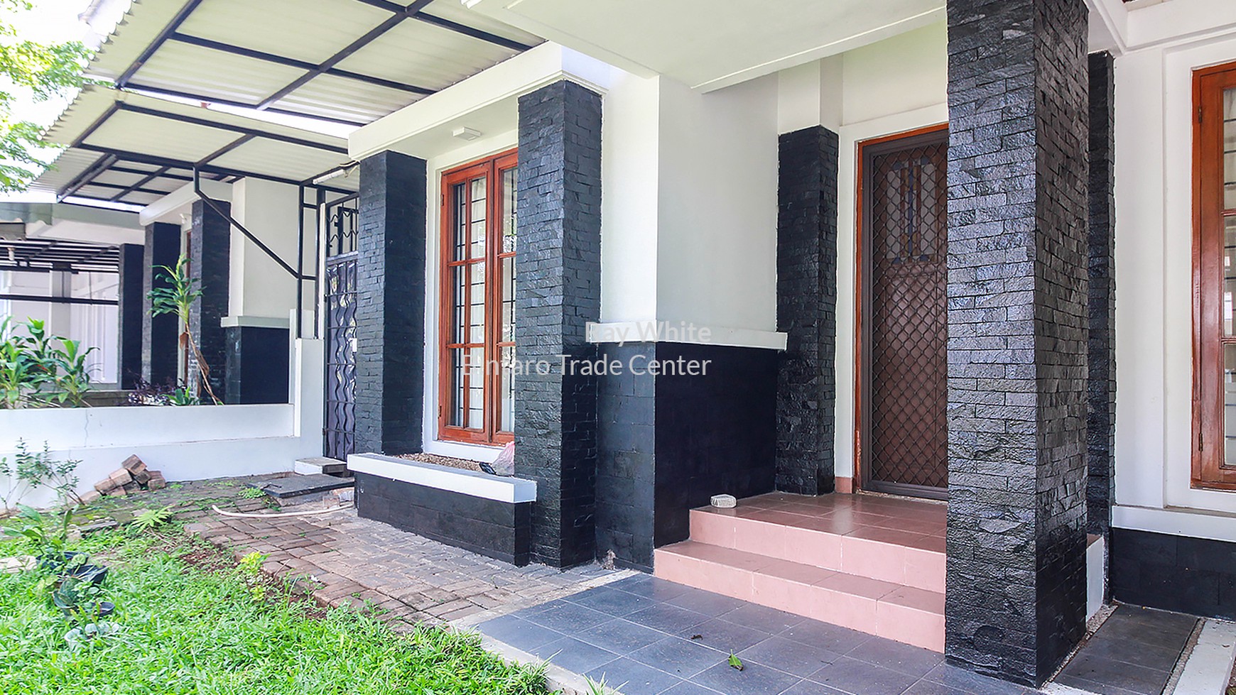 Rumah Siap Huni, Hunian Nyaman & Asri @Menteng Residence, Bintaro