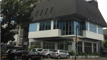 Gedung Kantor 3 Lantai + 2 Basement Di Kebayoran Baru Jakarta Selatan