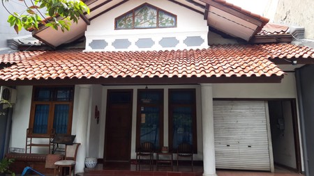 Rumah Bagus Di Jl Asem Baris Raya Tebet Jakarta Selatan