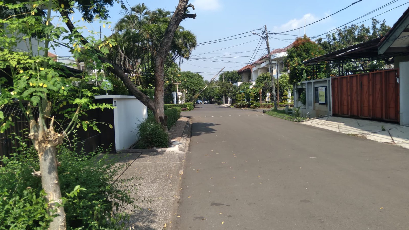 Rumah Bagus Di Jl Garuda Bintaro Jaya Sektor 1