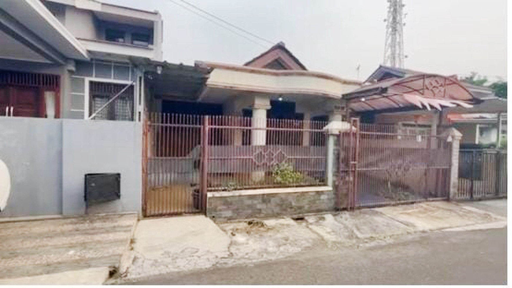 Rumah Bagus Di Jl Salvia BSD Tangerang Selatan