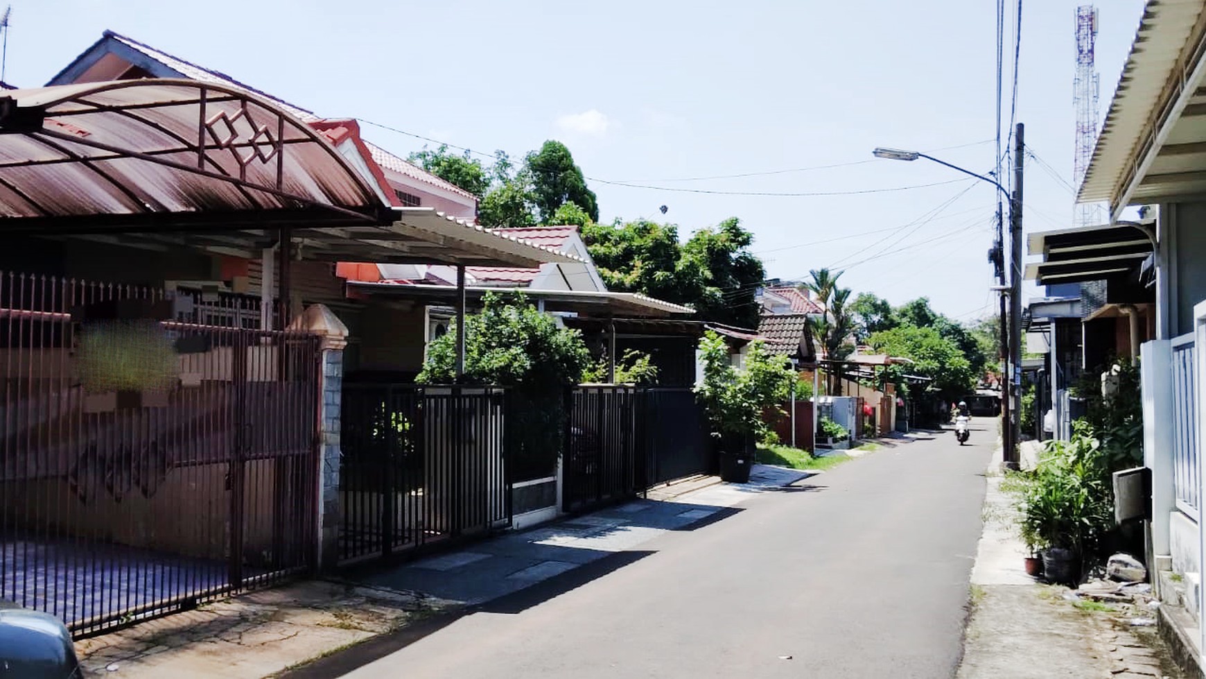 Rumah Bagus Di Jl Salvia BSD Tangerang Selatan