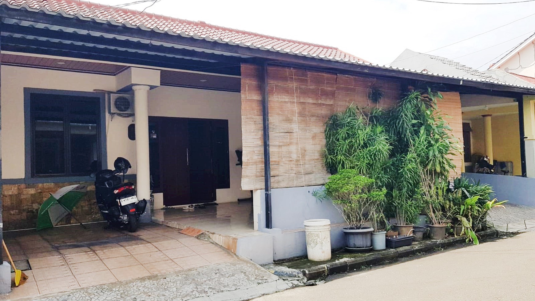 Rumah Bagus Di Cluster Eldora Graha Raya Bintaro Jaya