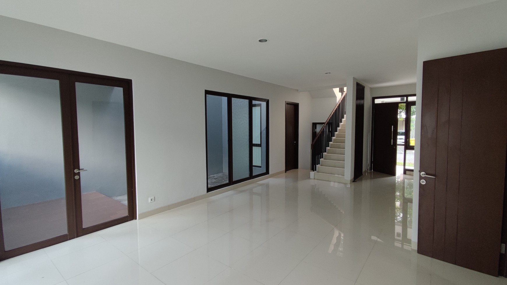 Rumah Disewakan di Avani Divena Deshna, BSD