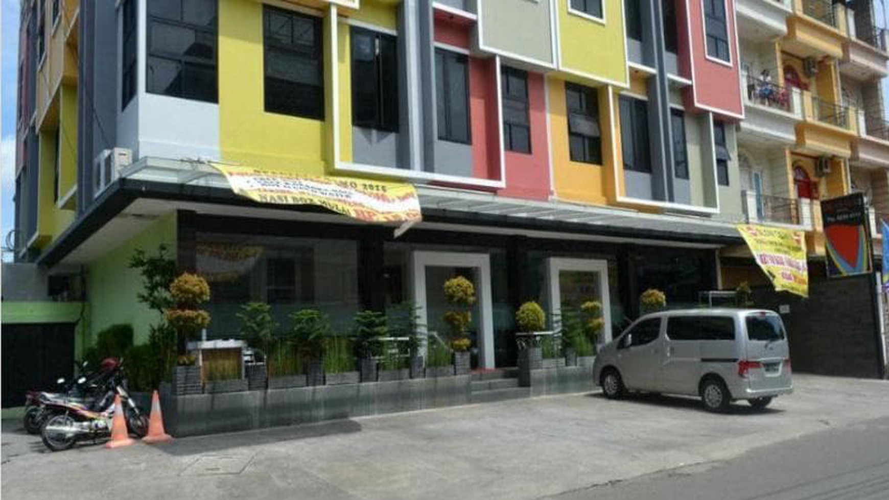 Gedung ex hotel Jl mangga besar, dekat kawasan bisnis dan perkantoran  jakarta Pusat