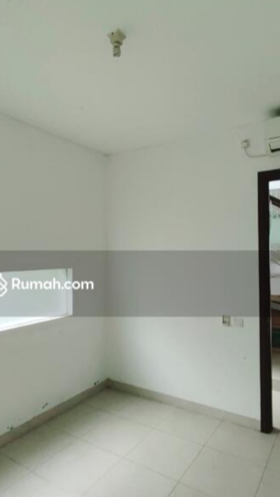 Rumah Mewah di Vermont Parkland, BSD