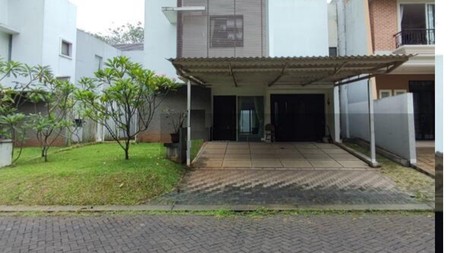 Rumah Mewah di Vermont Parkland, BSD