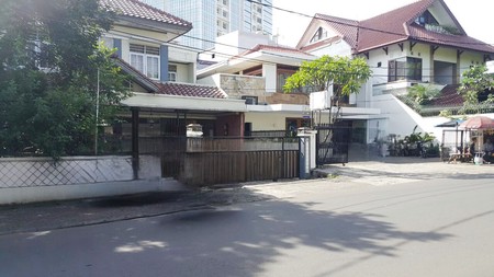 Rumah Dijual lokasi strategis, Siap Huni, Bagus, Nyaman, dan Aman, Jakarta Selatan 