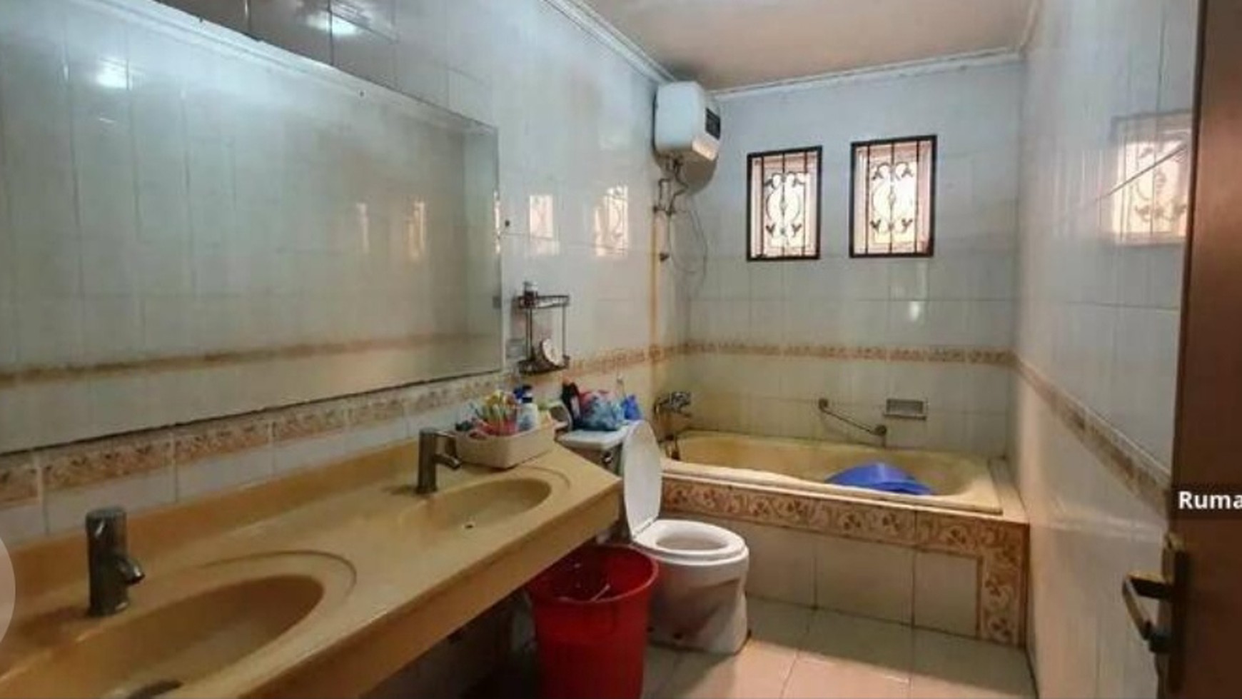 Rumah Bagus Murah di  Puspita Loka, BSD..