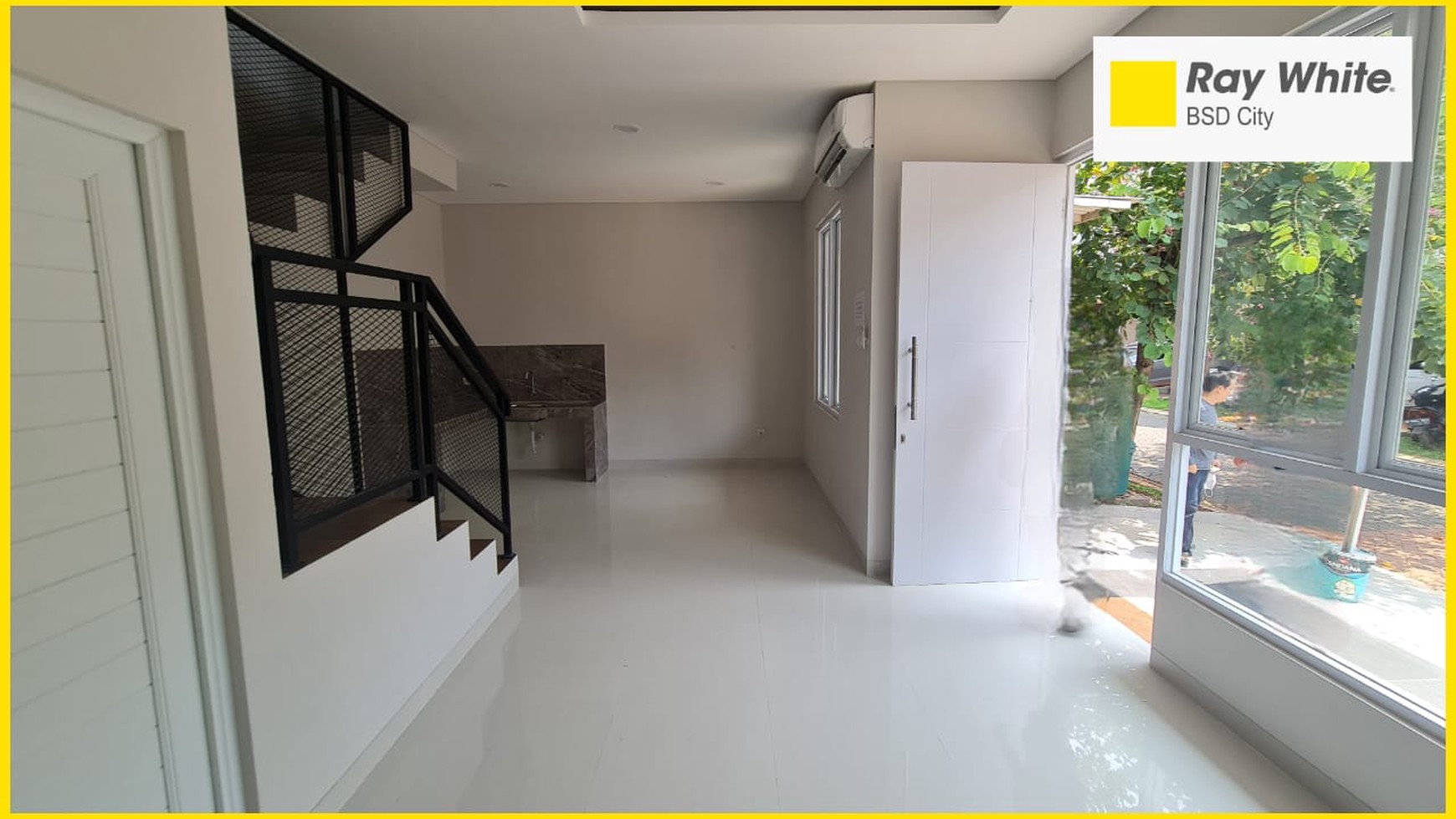 Rumah Bagus dan Baru di MALIBU VILLAGE Gading Serpong, Brand new 2,5 lantai.