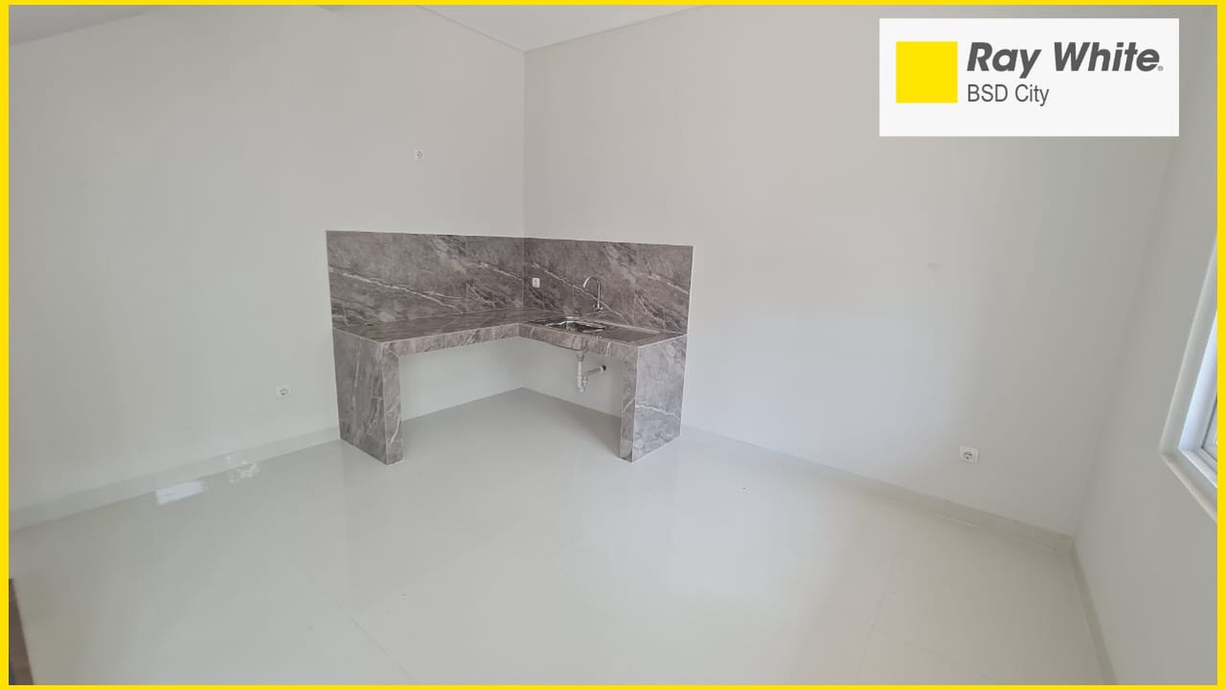 Rumah Bagus dan Baru di MALIBU VILLAGE Gading Serpong, Brand new 2,5 lantai.