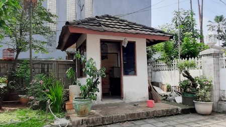 Rumah Bagus Siap Huni Asri di Hang Lekiu, Kebayoran Baru, Jakarta Selatan