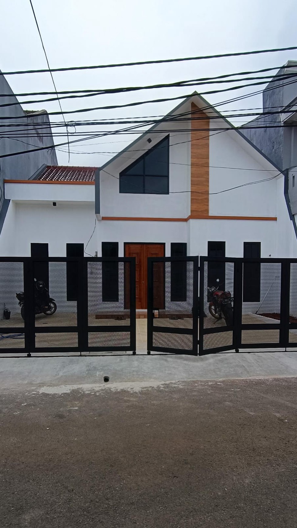 RUMAH BARU DI GRIYA LOKA SEKTOR 1.2, BSD CITY